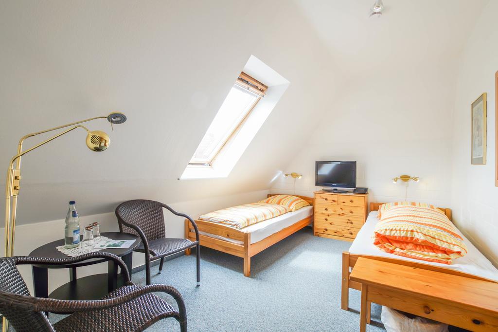 Pension Lindenkrug Томсдорф Номер фото